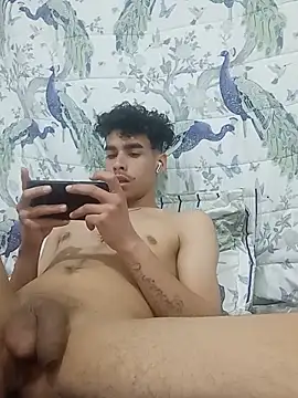 Snapshot of baby_22cm chatting on May 12, 2026, 4:31 am baby 22cm online show from May 12, 2026, 4:31 am