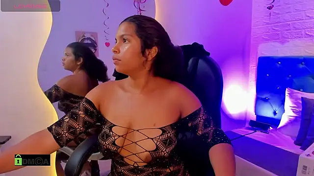 Snapshot of Dulcecooper1 chatting on February 15, 2026, 8:30 pm Dulcecooper1 online show from February 15, 2026, 8:30 pm