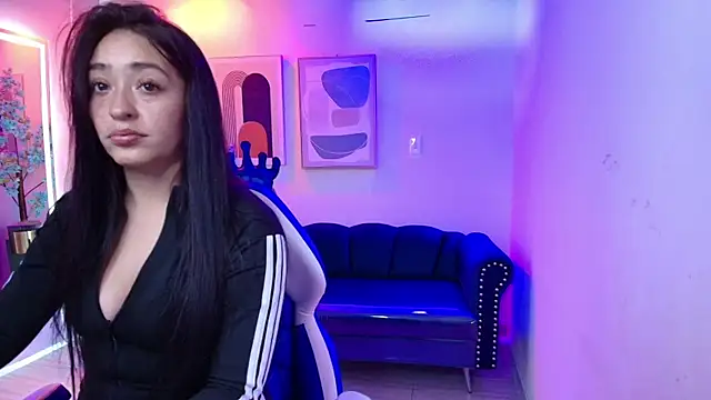 Alanna  scott online show from April 8, 2026, 3:41 am