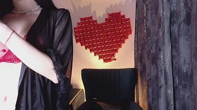 Snapshot of Sienna-Star chatting on February 14, 2026, 8:20 pm Sienna-Star online show from February 14, 2026, 8:20 pm