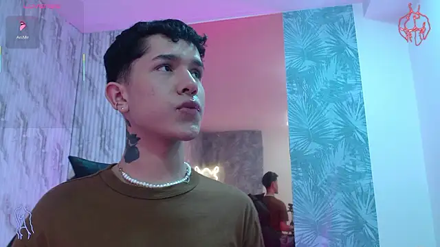 Snapshot of estefan_tay chatting on February 10, 2026, 7:35 pm estefan tay online show from February 10, 2026, 7:35 pm