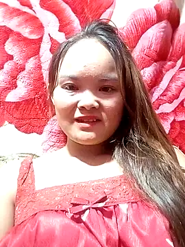 Snapshot of Luminana chatting on May 2, 2026, 12:54 pm Luminana online show from May 2, 2026, 12:54 pm