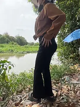 Lewd couple online show from April 21, 2026, 2:51 am