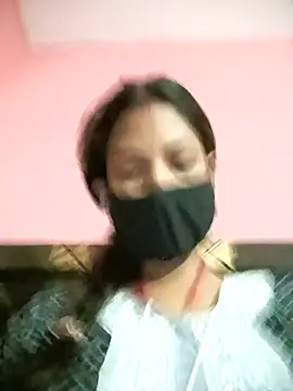 BIG QWEEN NO1 online show from April 1, 2026, 12:35 am