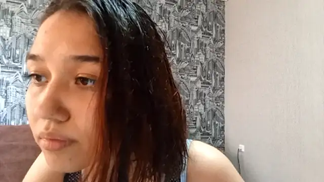 Snapshot of AnnettaBelsito chatting on May 18, 2026, 1:49 pm AnnettaBelsito online show from May 18, 2026, 1:49 pm