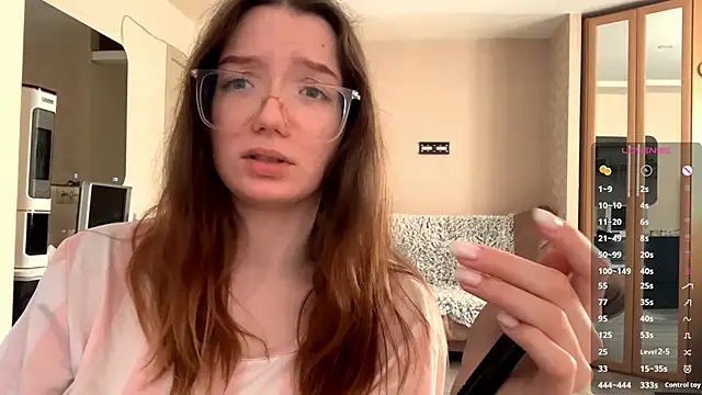 Snapshot of LakendraNoren chatting on February 17, 2026, 7:05 am LakendraNoren online show from February 17, 2026, 7:05 am