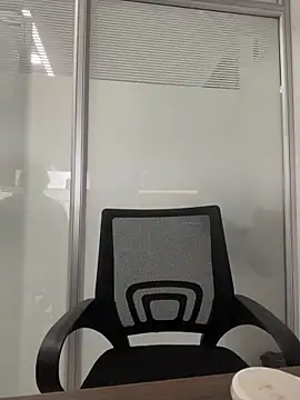 Emily Harpeer online show from March 30, 2026, 11:55 am