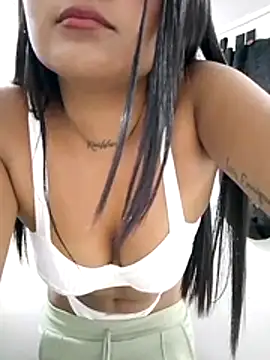 Zoe Renata online show from March 12, 2026, 8:46 pm