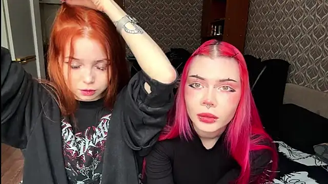 Snapshot of Veldenga chatting on February 8, 2026, 9:51 am Veldenga online show from February 8, 2026, 9:51 am