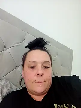 louisa36 online show from April 1, 2026, 3:20 pm