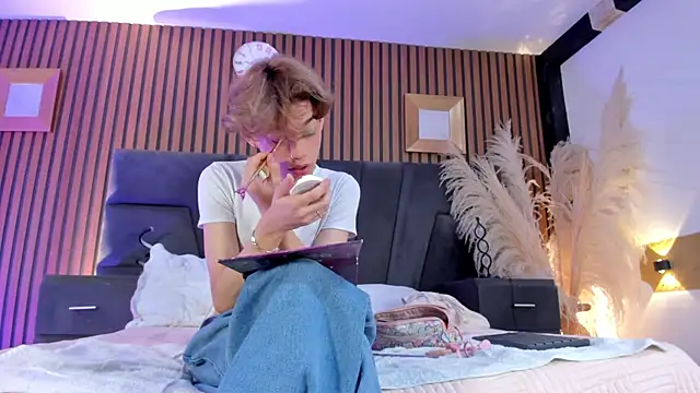 Snapshot of AngelDoll_1 chatting on February 15, 2026, 5:08 am AngelDoll 1 online show from February 15, 2026, 5:08 am