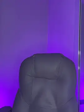 Wen 01 online show from April 15, 2026, 11:16 am