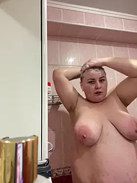 Snapshot of Mommy-girl-Lola chatting on February 17, 2026, 9:50 am Mommy-girl-Lola online show from February 17, 2026, 9:50 am