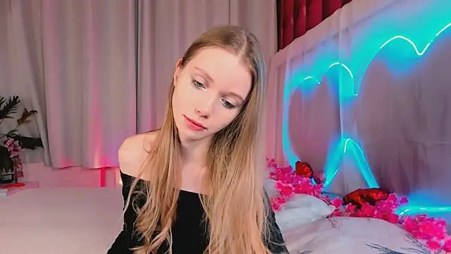 Snapshot of lada2k4 chatting on February 24, 2026, 5:41 am lada2k4 online show from February 24, 2026, 5:41 am