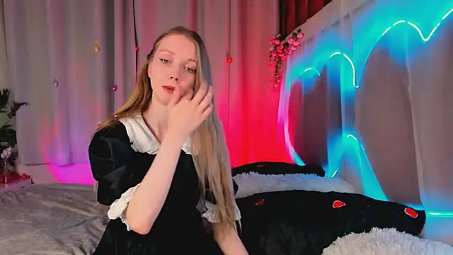 Snapshot of lada2k4 chatting on June 17, 2026, 5:07 am lada2k4 online show from June 17, 2026, 5:07 am