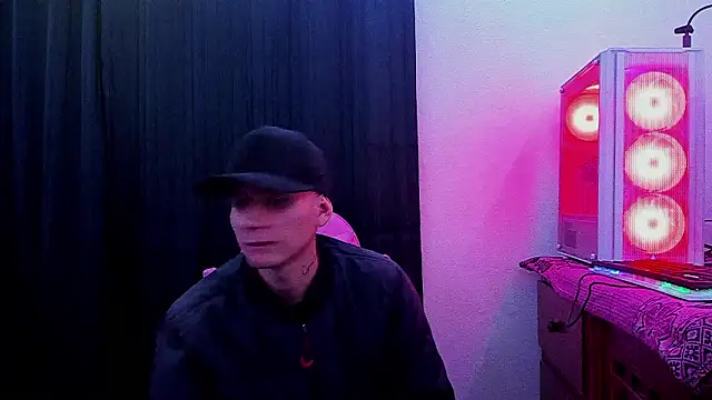 Snapshot of RUDYUS chatting on March 21, 2026, 4:35 am RUDYUS online show from March 21, 2026, 4:35 am