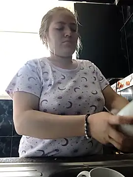 Mia collinx online show from March 2, 2026, 2:35 pm