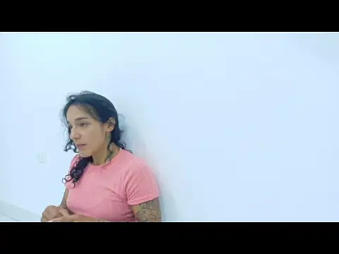 Fit valkiria online show from April 10, 2026, 7:54 pm