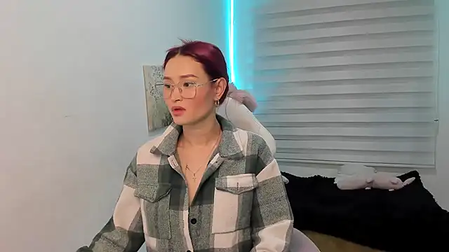 Snapshot of naomy_stanley chatting on July 5, 2026, 3:22 am naomy stanley online show from July 5, 2026, 3:22 am