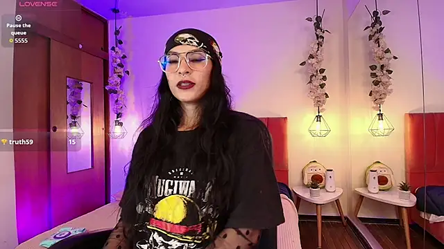 Raia gh online show from March 1, 2026, 3:17 am