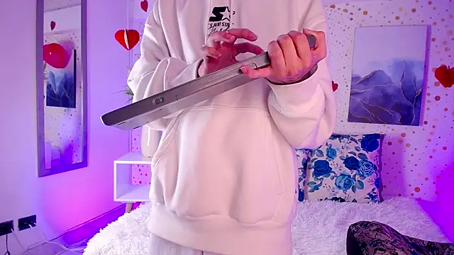 Snapshot of Novoa_Prime chatting on February 20, 2026, 3:36 am Novoa Prime online show from February 20, 2026, 3:36 am