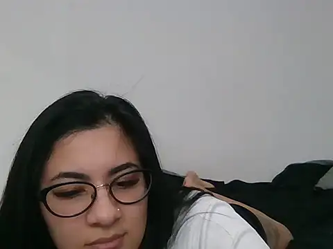 Agusgold22 online show from May 8, 2026, 3:38 pm
