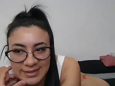 Agusgold22 online show from May 6, 2026, 2:54 pm