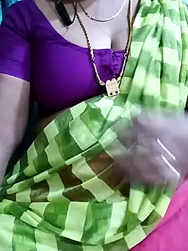 Snapshot of tamilkayal431 chatting on March 7, 2026, 8:43 am tamilkayal431 online show from March 7, 2026, 8:43 am