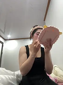 Snapshot of cuty_lusy chatting on March 2, 2026, 1:28 am cuty lusy online show from March 2, 2026, 1:28 am