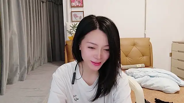 xiaojie jie online show from June 1, 2026, 4:06 pm