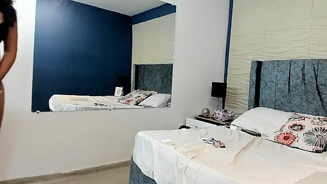 Snapshot of PamelaChu01 chatting on February 26, 2026, 12:43 am PamelaChu01 online show from February 26, 2026, 12:43 am