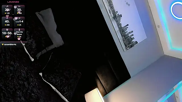 CuteMiaaa online show from April 16, 2026, 9:39 pm