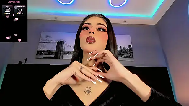 CuteMiaaa online show from April 6, 2026, 9:38 pm