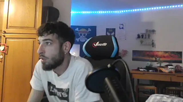 Snapshot of maestroboris95 chatting on February 28, 2026, 11:15 pm maestroboris95 online show from February 28, 2026, 11:15 pm