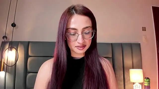 Snapshot of AndraCyruss chatting on February 26, 2026, 11:49 pm AndraCyruss online show from February 26, 2026, 11:49 pm