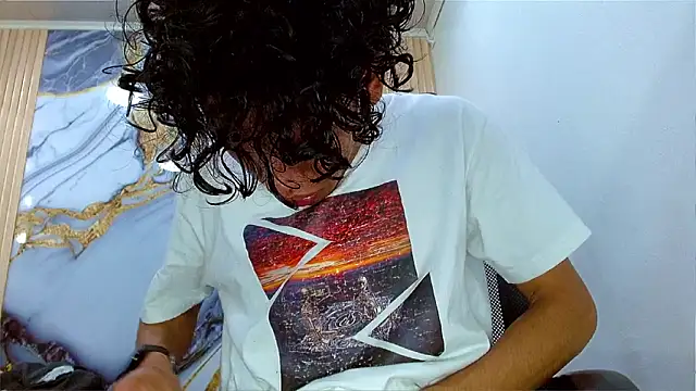 Snapshot of DaviidBuckx_ chatting on March 4, 2026, 2:19 am DaviidBuckx online show from March 4, 2026, 2:19 am