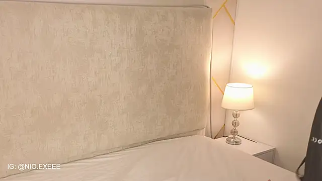 Nioki  online show from March 30, 2026, 4:03 am