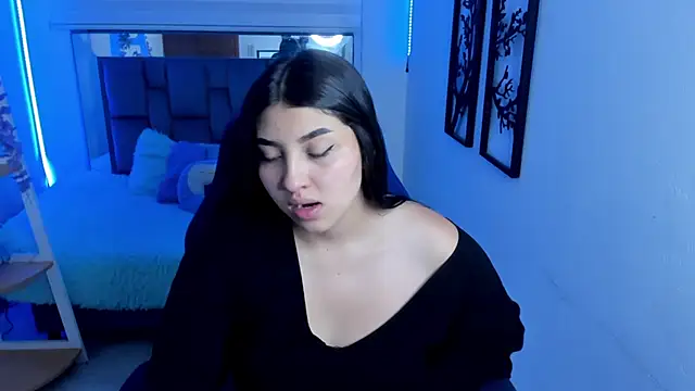 bloom winxx online show from February 19, 2026, 3:14 am