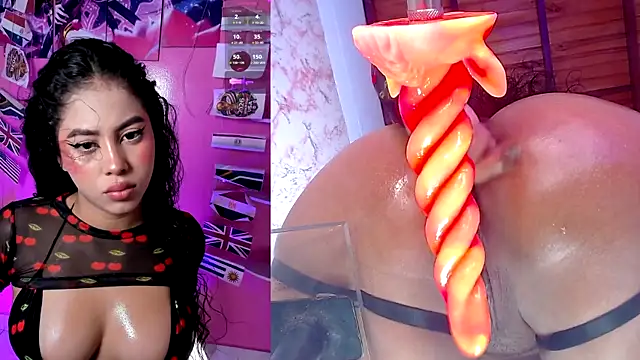 NicoleJons  online show from June 27, 2026, 3:29 pm