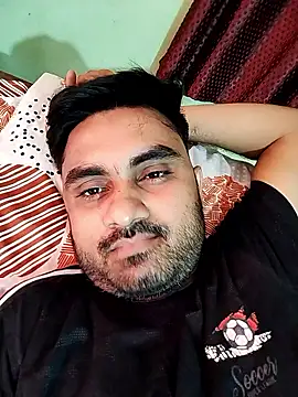 loyalboy 0052 online show from June 4, 2026, 6:51 am