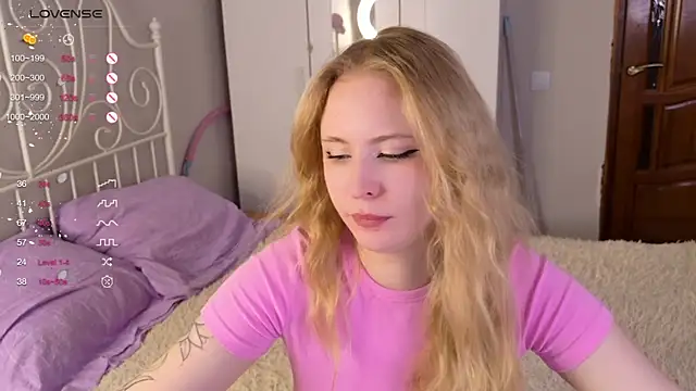 lilMelaniloveis online show from March 23, 2026, 8:47 am