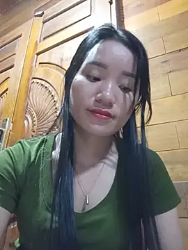 Snapshot of Td3di chatting on August 5, 2026, 10:42 am Td3di online show from August 5, 2026, 10:42 am