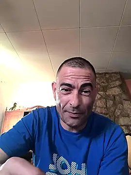 Erchipi online show from May 14, 2026, 6:16 pm