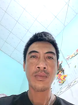 Snapshot of TanBL1990 chatting on February 11, 2026, 2:33 am TanBL1990 online show from February 11, 2026, 2:33 am