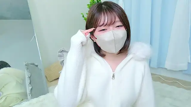 Saki chanF online show from March 29, 2026, 8:05 am