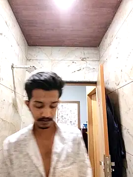 Sam03s online show from March 13, 2026, 11:37 am