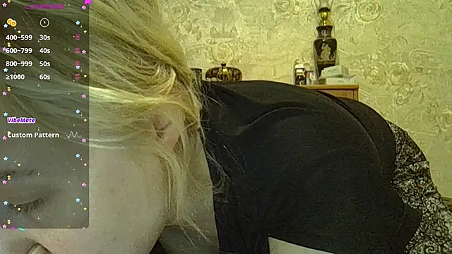 CurvyWild Lady30 online show from February 22, 2026, 9:38 pm