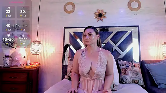 annie vega17  online show from May 21, 2026, 2:14 pm