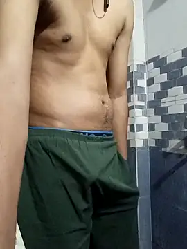 Snapshot of hotyboy_89 chatting on April 7, 2026, 1:18 am hotyboy 89 online show from April 7, 2026, 1:18 am