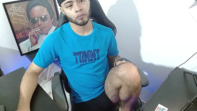 Xanderstone00 online show from February 11, 2026, 2:39 pm